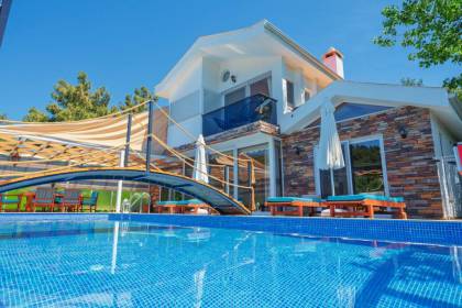 Viila Stella Arga | Kalkan
