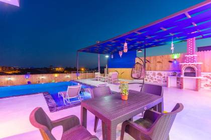 Villa Asya | Kalkan Muhafazakar Havuzlu Villa