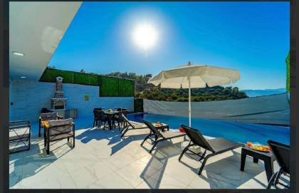 Villa Doruk Bey 2 / Kalkan