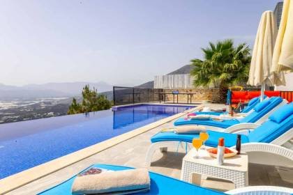 Villa Kont | Kalkan Deniz Manzaralı