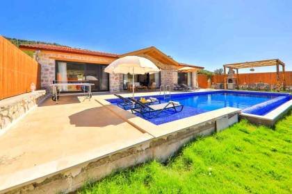 Villa Labor | Muhafazakar Villa Kiralama