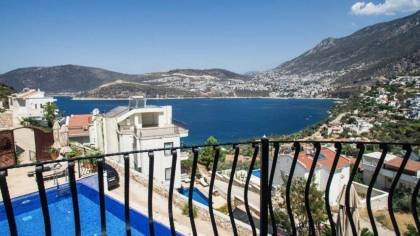 Villa Mavna Özlem | Deniz Manzaralı Villa Kalkan