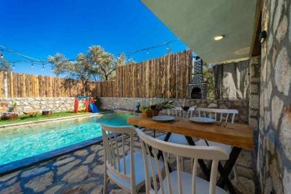 Villa Pine Garden 2 | Kalkan Balayı Villası