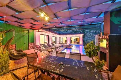 Villa Suvari Vier | Kalkan 6 Kişilik Villa Kiralama