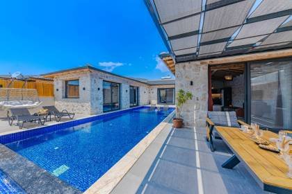 Villa Yaz 10 | Kalkan 5 Kişilik Villa Kiralama