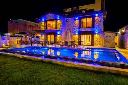 Villa Zümra | Kalkan Geniş Aile Villası